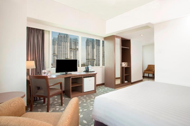 Grand Deluxe Room